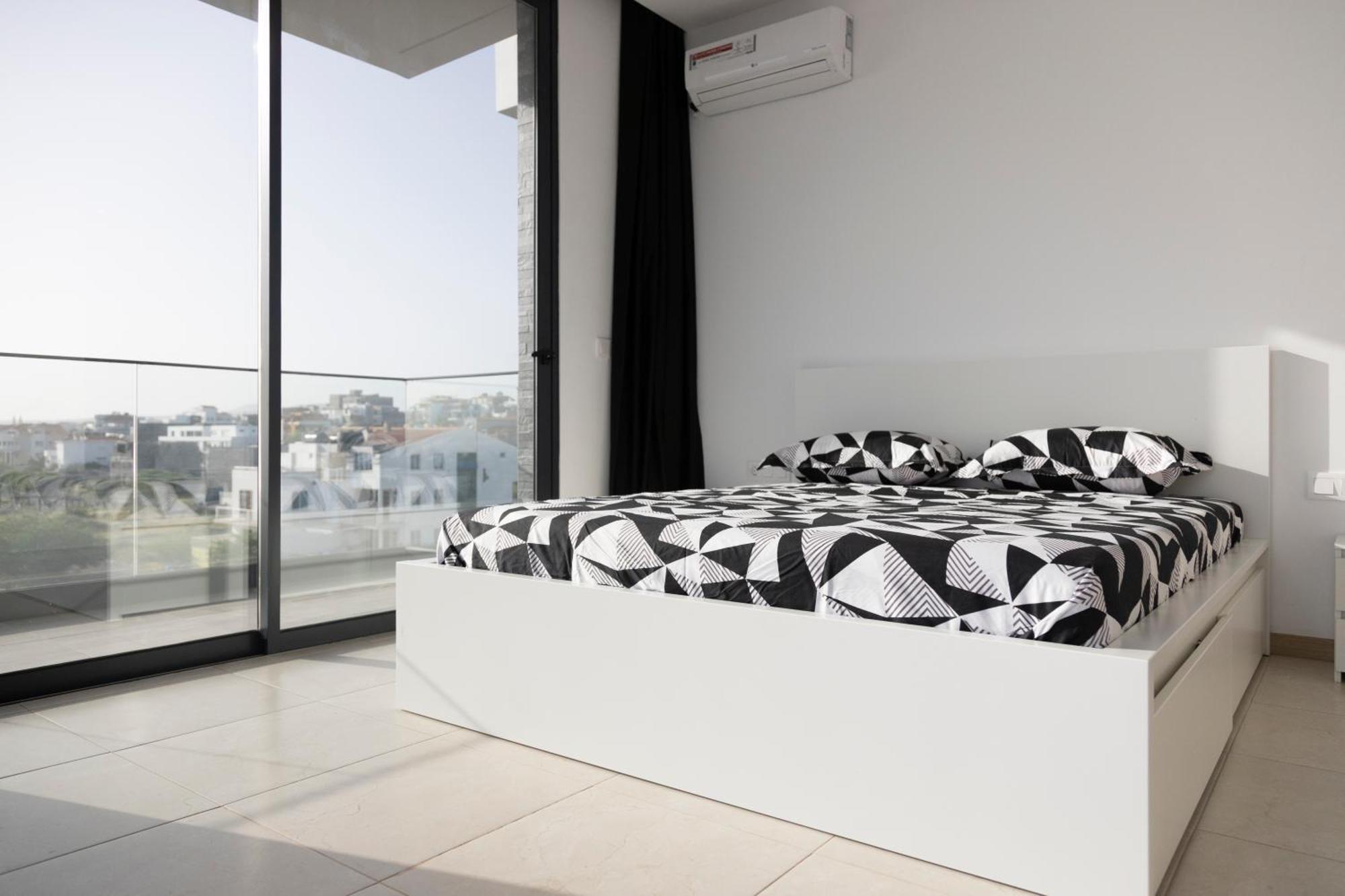 3 Bdr Aprt, Amazing Seaview, Rooftop Pool - Lcgr Praia Exteriér fotografie